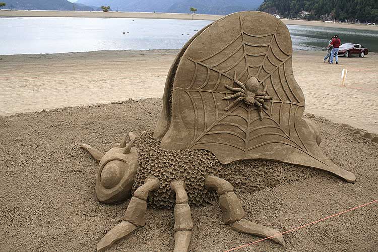 Sculptures from sand