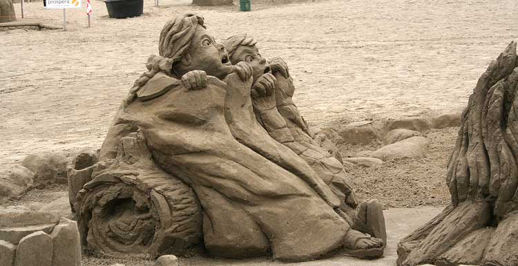 Sculptures from sand