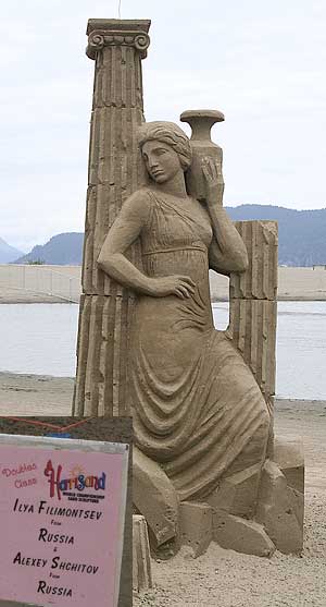 Sculptures from sand