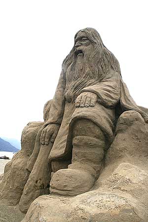Sculptures from sand