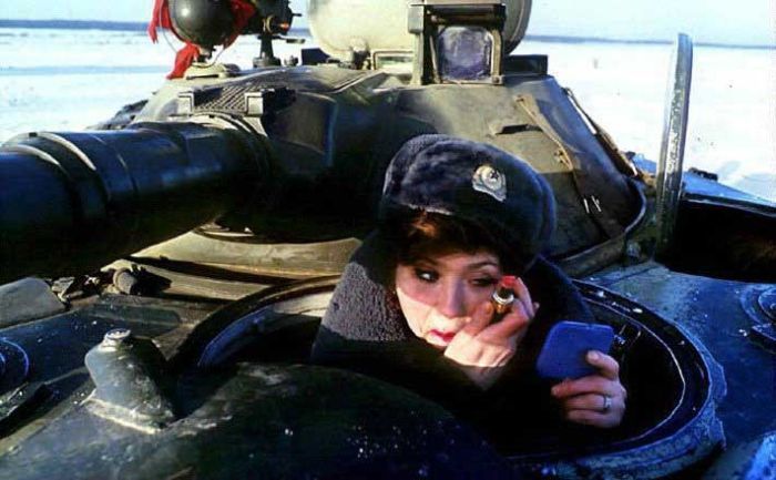 &Ocy; &tcy;&iecy;&khcy; &kcy;&tcy;&ocy; &vcy; &tcy;&acy;&ncy;&kcy;&iecy; (69 &fcy;&ocy;&tcy;&ocy;)