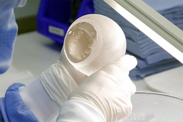 Производство силиконовых грудных имплантатов (14 фото)