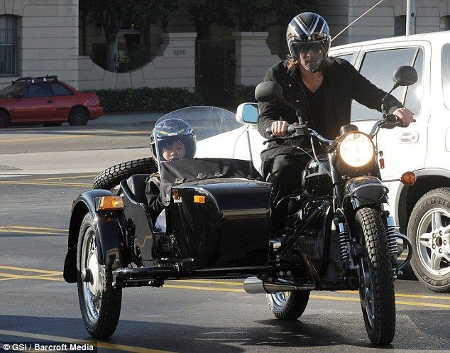 Brad Pitt bought a motorcycle Ural (4 photos)