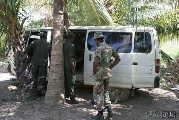 Сомалийское авто для VIP персон (8 фото)