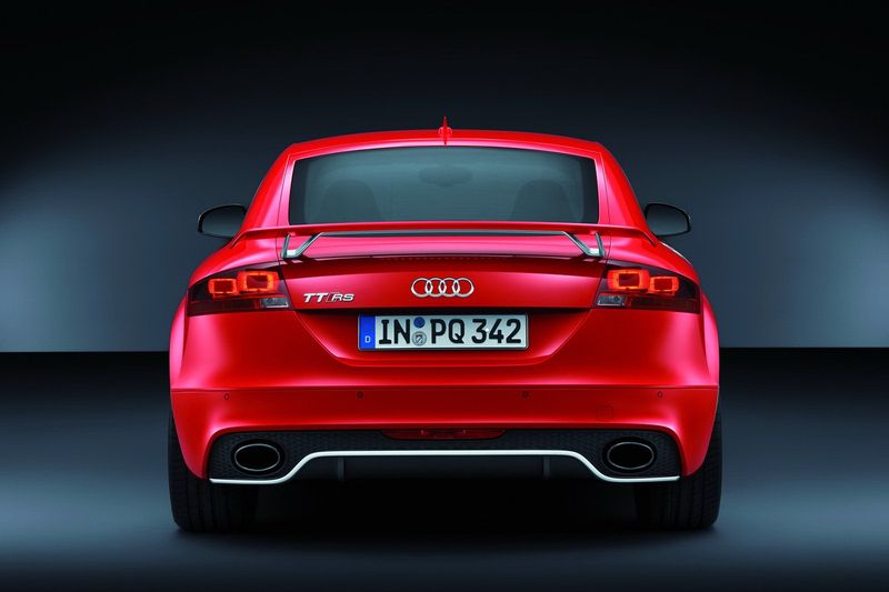 Audi TT RS plus     (36 )