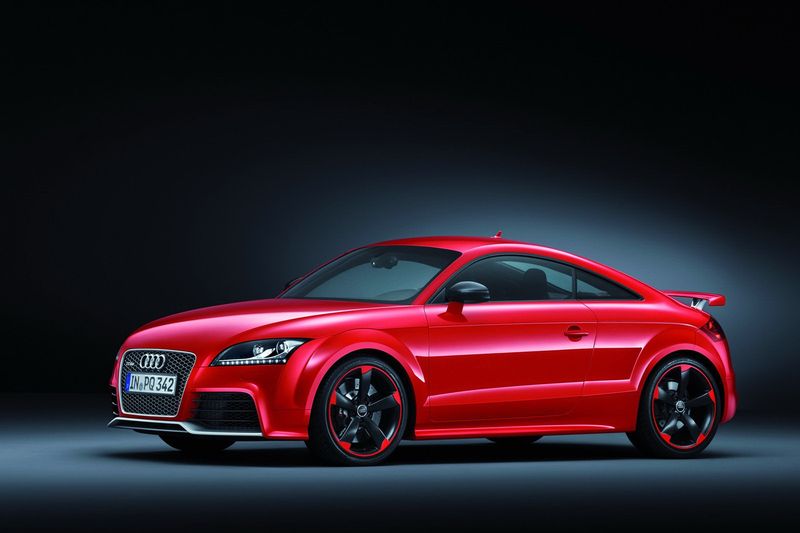 Audi TT RS plus     (36 )