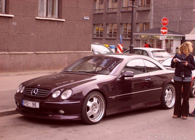 Автомобили в Латвии (40 фото)