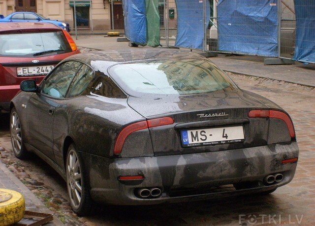 Автомобили в Латвии (40 фото)