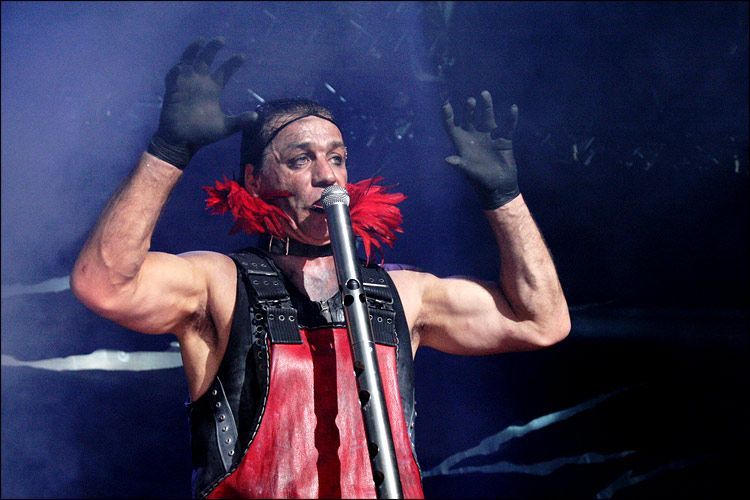 Rammstein зажигает в Москве (28 фото)