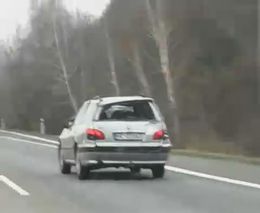 Спорткар