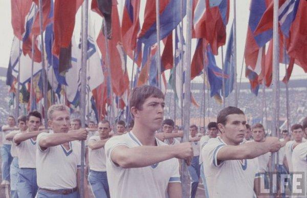 Советская молодежь в объективе Bill Eppridge (28 фото)