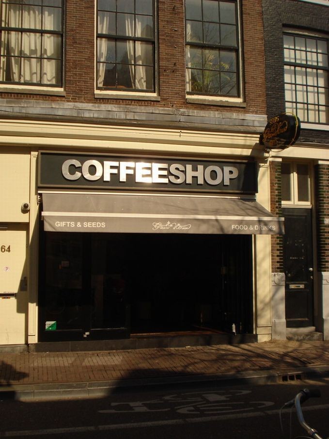Кофешопы в Амстердаме (26 фото)
