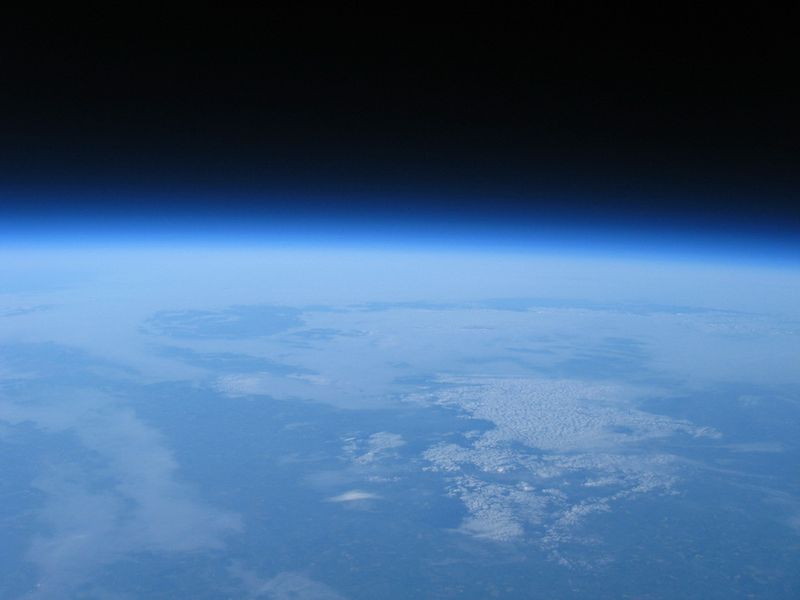 Фотографии из космоса, сделанные на обычный фотоаппарат (29 фото)