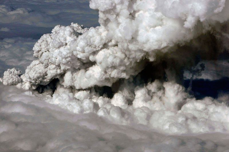 733   Извержение вулкана в Исландии