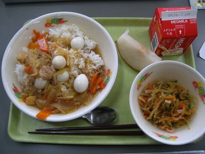 School meals in different countries around the world (40 photos)