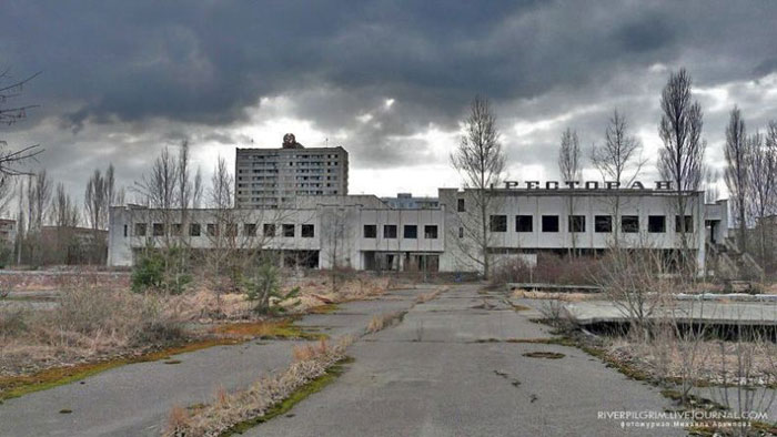 Заброшенные объекты мира. Часть 10. (44 фото)
