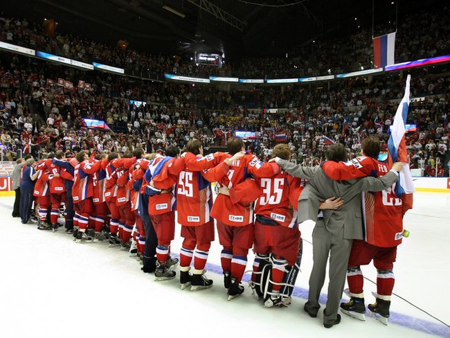 http://ru.fishki.net/picsw/052008/19/hockey/025_hockey_1.jpg