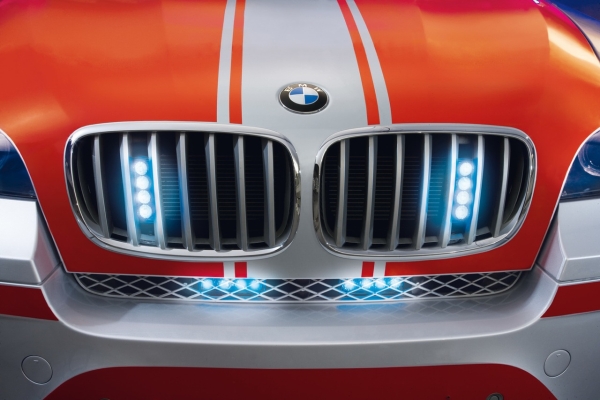Скорая помощь BMW X6 (7 фото)