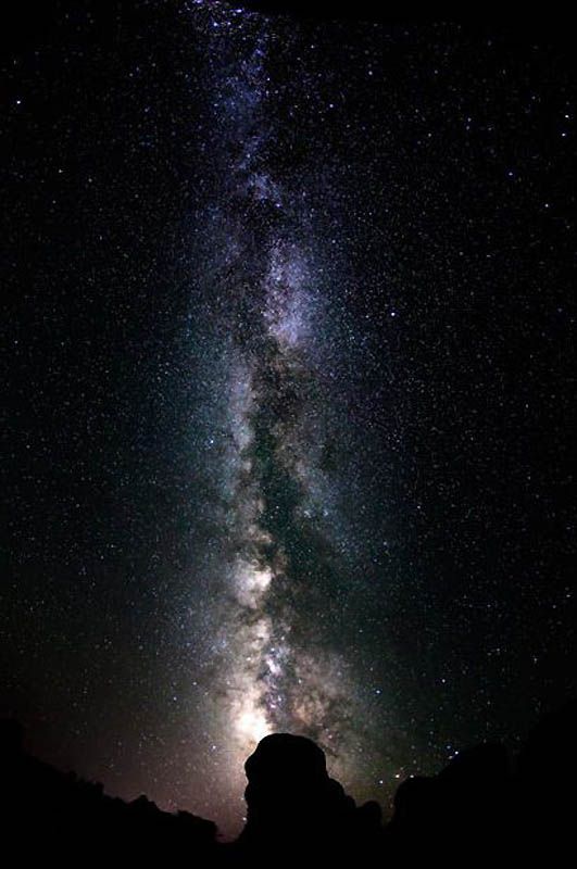 12. Млечный путь над национальным парком Арки в ясную ночь в Юте. (BRET WEBSTER / BARCROFT USA)