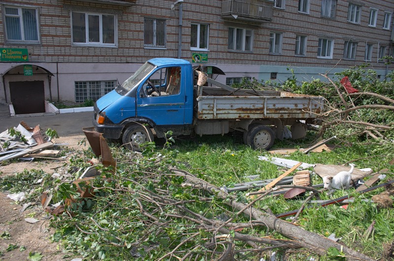 Торнадо в Сергиевом Посаде (45 фото + 2 видео)