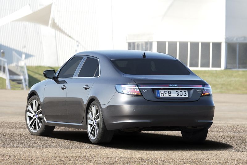 В 
Швеции представлен новый Saab 9-5 (34 фото)