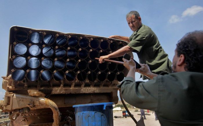 Improvised weapons Libyan rebels (34 photos)