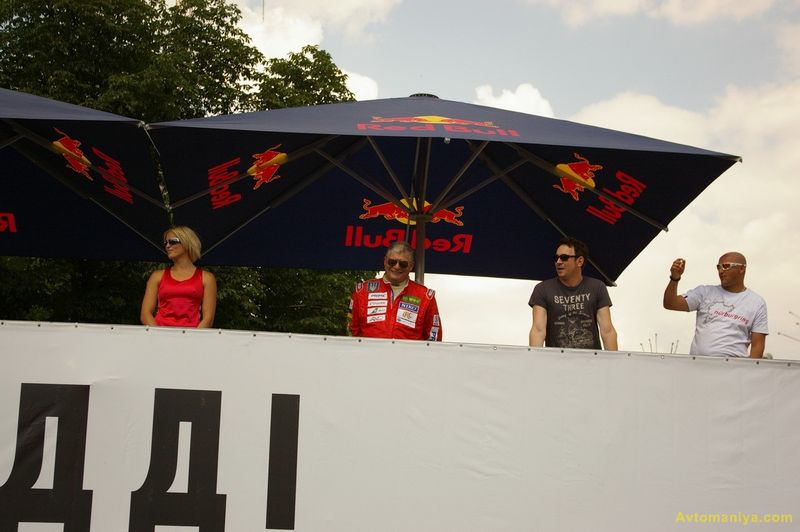   Red Bull   :  2011 (120 )