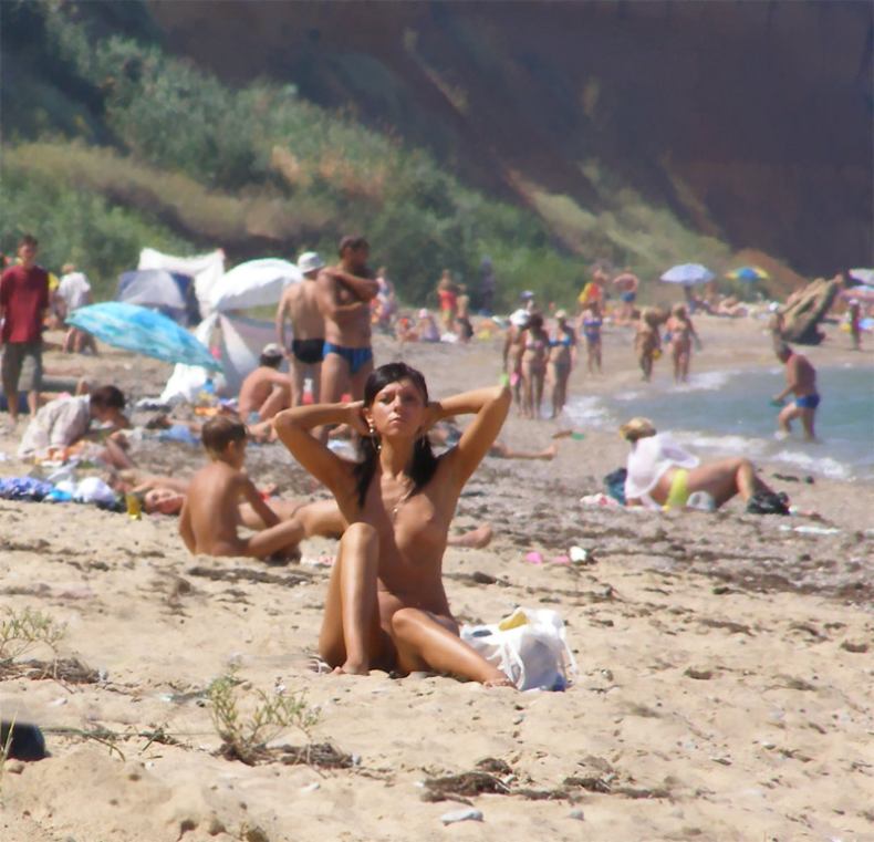 Лето, девушки, пляж (60 фото)