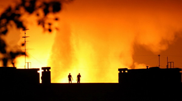 Взрыв газопровода под Петербургом (9 фото)