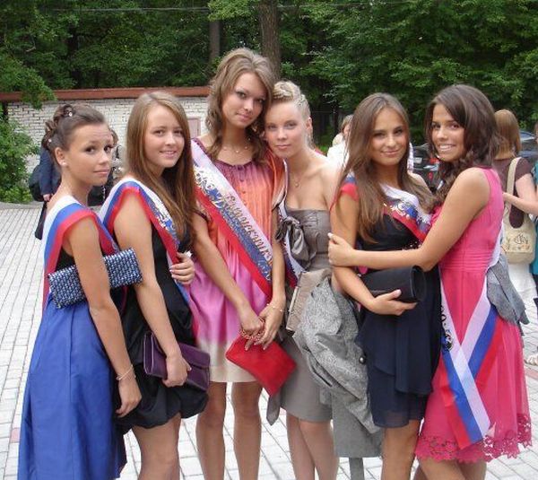 Выпускницы 2009 (79 фото)