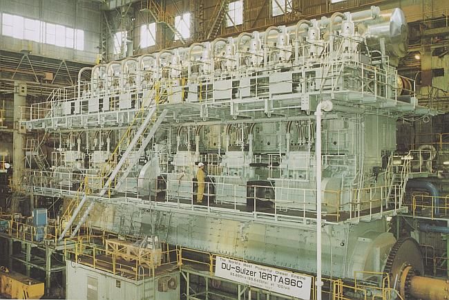 Самый большой дизельный двигатель в мире - Wartsila-Sulzer-RTA96-C (6 фото)