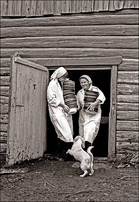 &Scy;&Scy;&Scy;&Rcy; &vcy; &kcy;&acy;&rcy;&tcy;&icy;&ncy;&kcy;&acy;&khcy;, &chcy;&acy;&scy;&tcy;&softcy; 3 (131 &fcy;&ocy;&tcy;&ocy;)