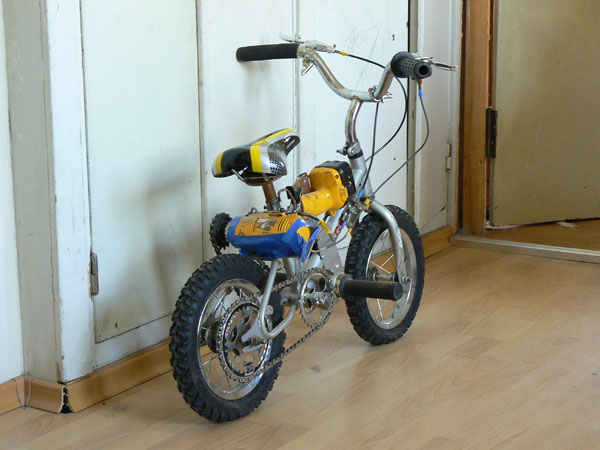 Велосипед с мотором от дрели (2 фото)