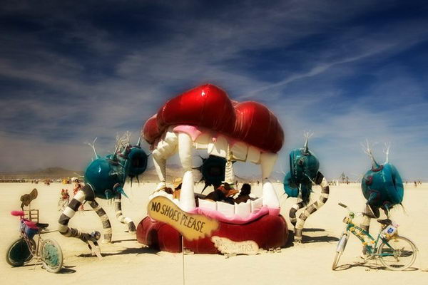��������� �Burning Man�, ����� 2 (42 ����)