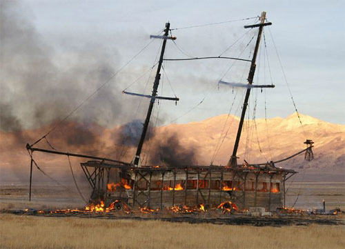 ��������� �Burning Man�, ����� 2 (42 ����)