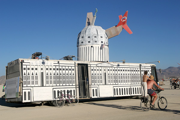 ��������� �Burning Man�, ����� 2 (42 ����)