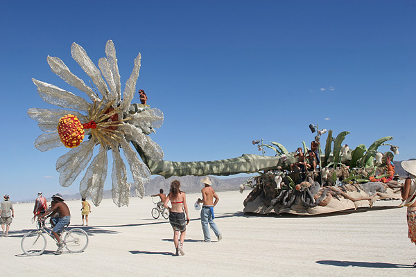 ��������� �Burning Man�, ����� 2 (42 ����)