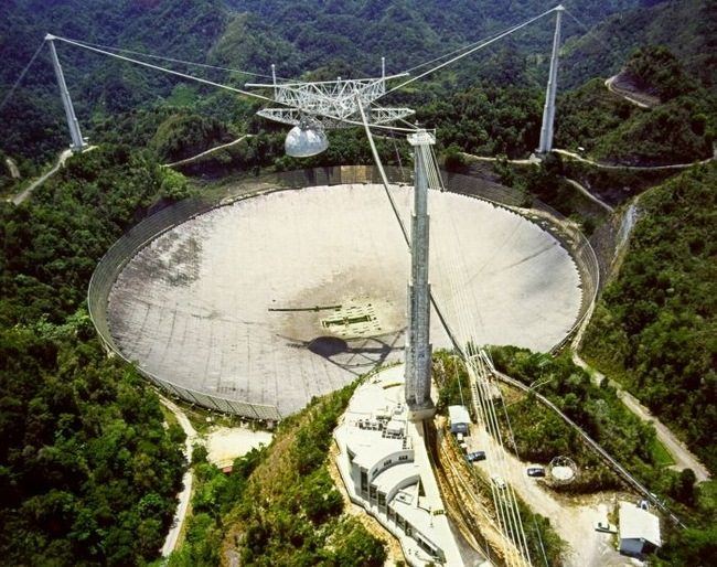 Самая большая в мире астрономическая обсерватория (7 фото)