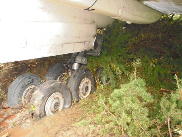 Ту-154М АК Алроса, аварийная посадка в Ижме (15 фото)