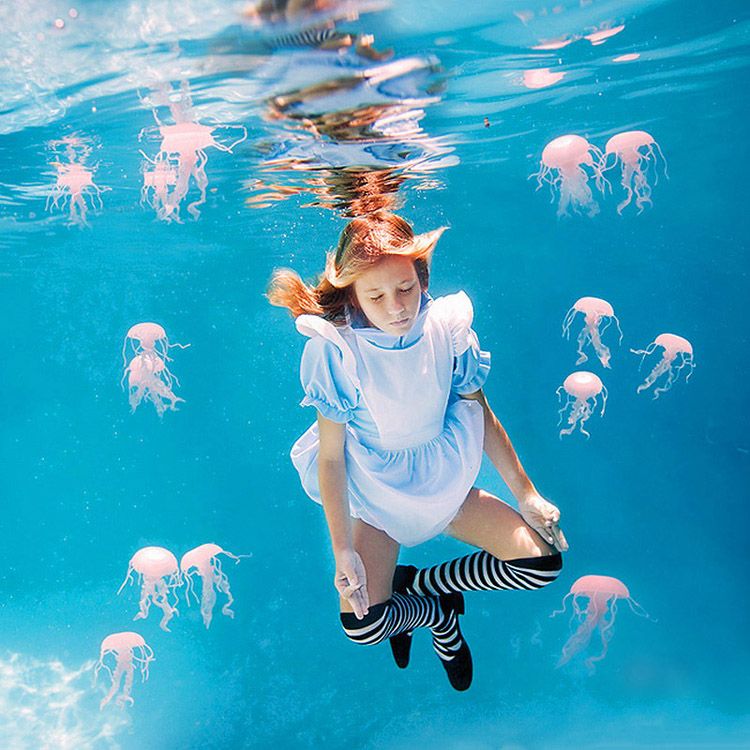 Алиса в подводном мире Alice08