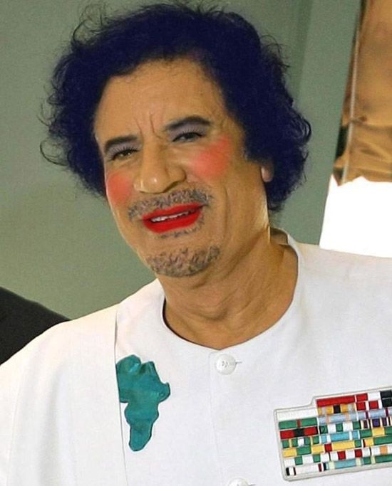 Муаммар Каддафи, Ливия