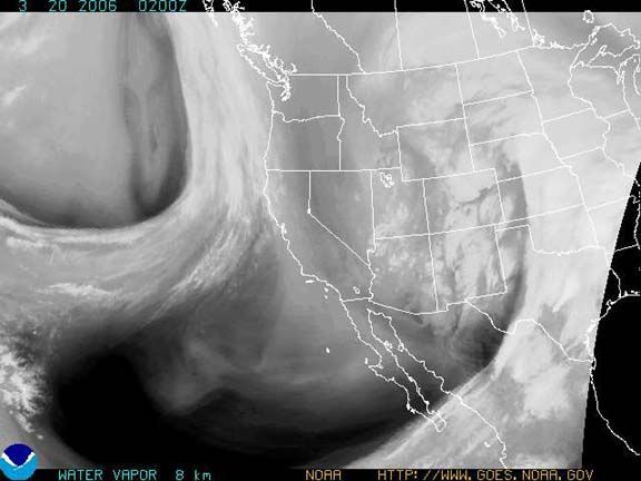 ChrisKaan: эта фотография с сайта National Oceanic and Atmospheric. Нафотографии видно лицо демона во время крупного шторма в штате Колорадо.