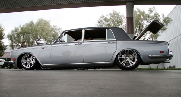 ����� ������� � ���� Rolls Royce (6 ����)