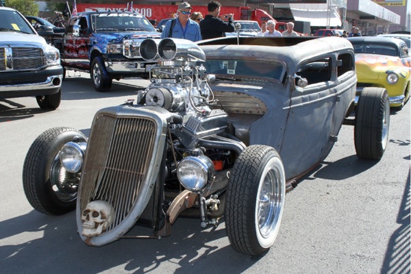Тюнинг-автошоу SEMA-2008 в Лас-Вегасе (51 фото) Тюнинг-автошоу SEMA-2008 в Лас-Вегасе (51 фото)