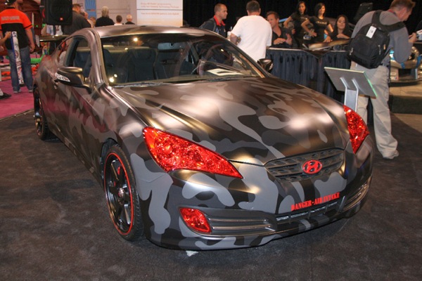 Тюнинг-автошоу SEMA-2008 в Лас-Вегасе (51 фото) Тюнинг-автошоу SEMA-2008 в Лас-Вегасе (51 фото)