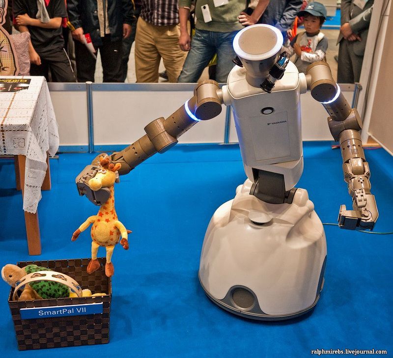 1378 Япония: Международная выставка роботов
