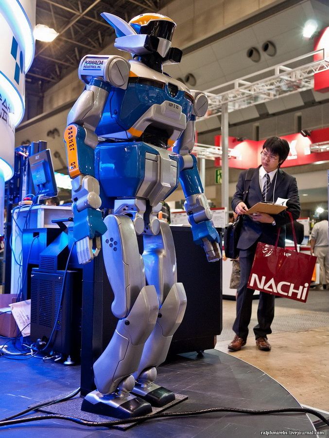 21102 Япония: Международная выставка роботов