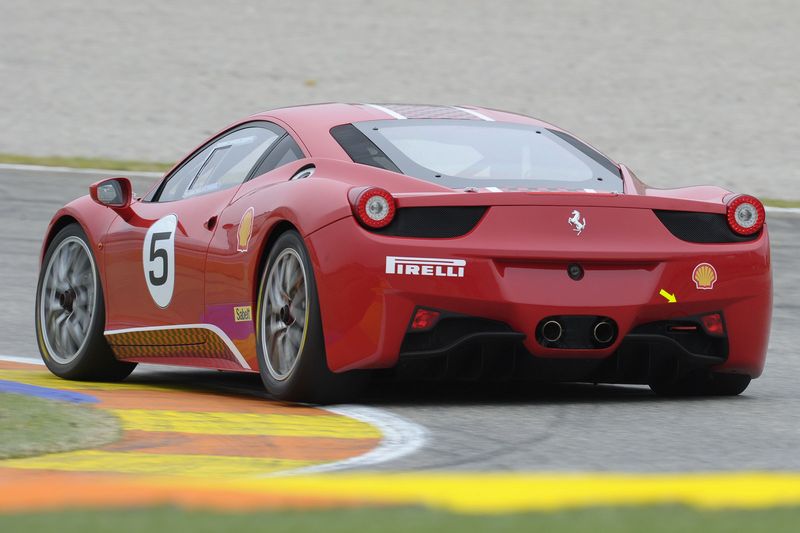       Ferrari 458 Italia (27 )