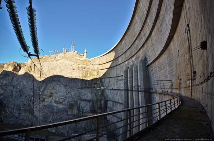Чиркейская ГЭС - самая высокая арочная плотина в России (48 фото)