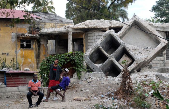 Гаити спустя два года после землетрясения (42 фото)